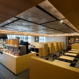 【銀座 蔦屋書店】 電源完備の40席 SHARE LOUNGE オープン