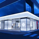 サムソナイト・ブラックレーベルが東京・銀座にアジア最大の旗艦店をオープン
