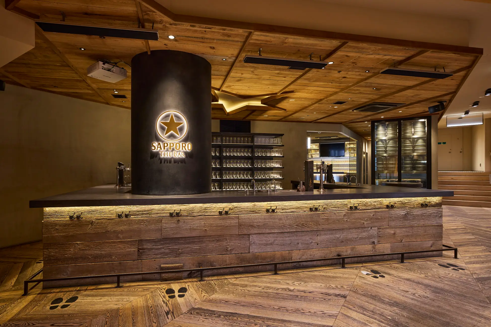 銀座駅直結「サッポロ生ビール黒ラベル」のブランド体験拠点「サッポロ生ビール黒ラベル THE BAR」リニューアルオープン！