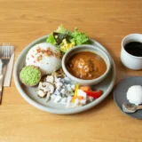 「MUJI HOTEL GINZA」内レストランWAで2週間限定カレーメニュー提供開始