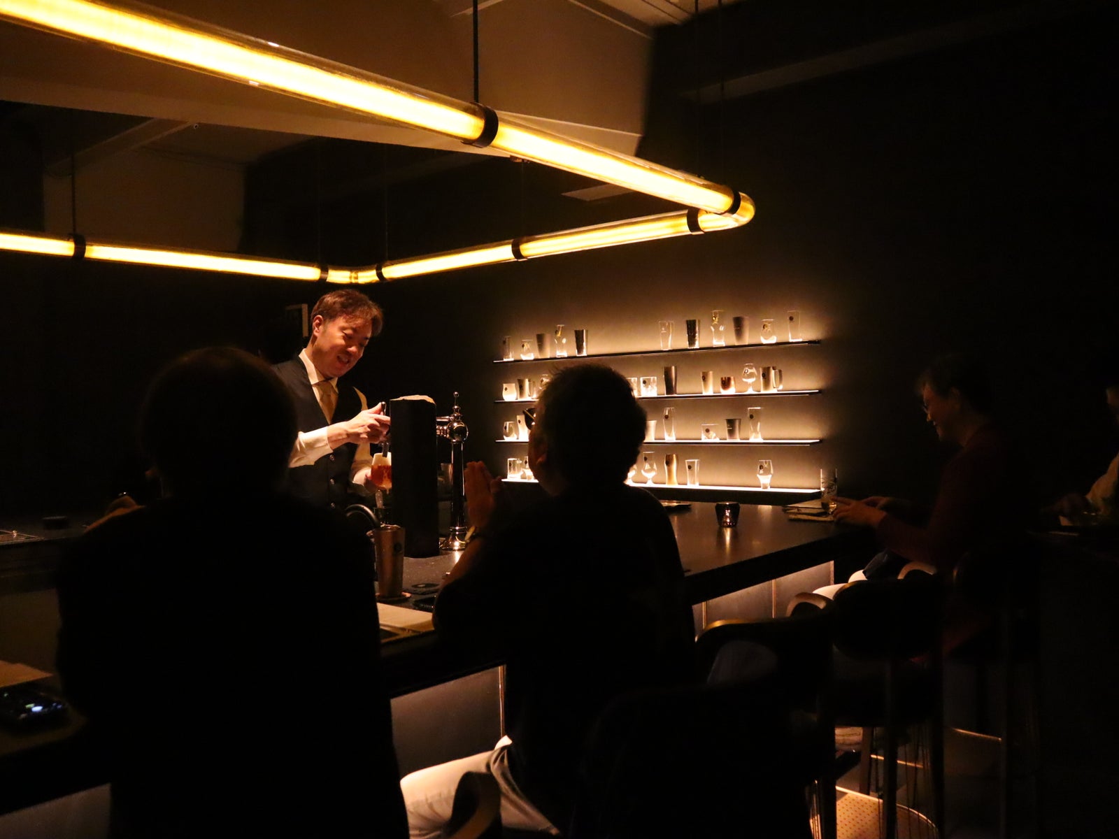 サッポロ生ビール黒ラベル BEER AJITOの店内
