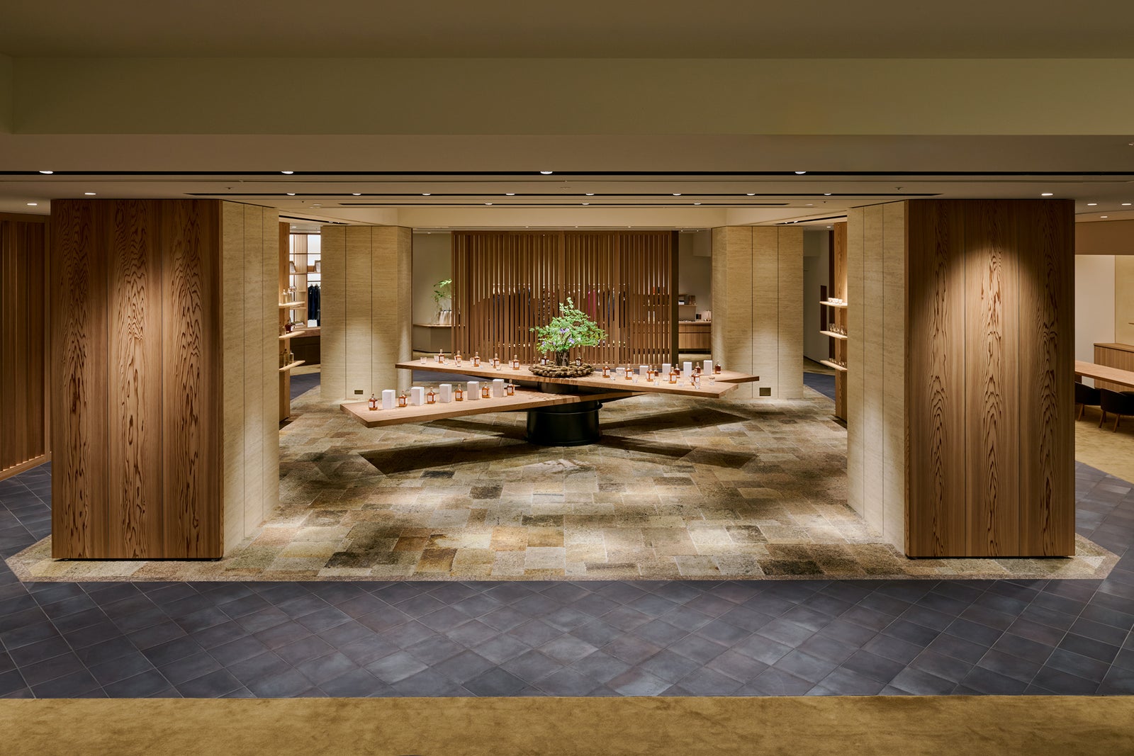 和光本店地階 アーツアンドカルチャー
